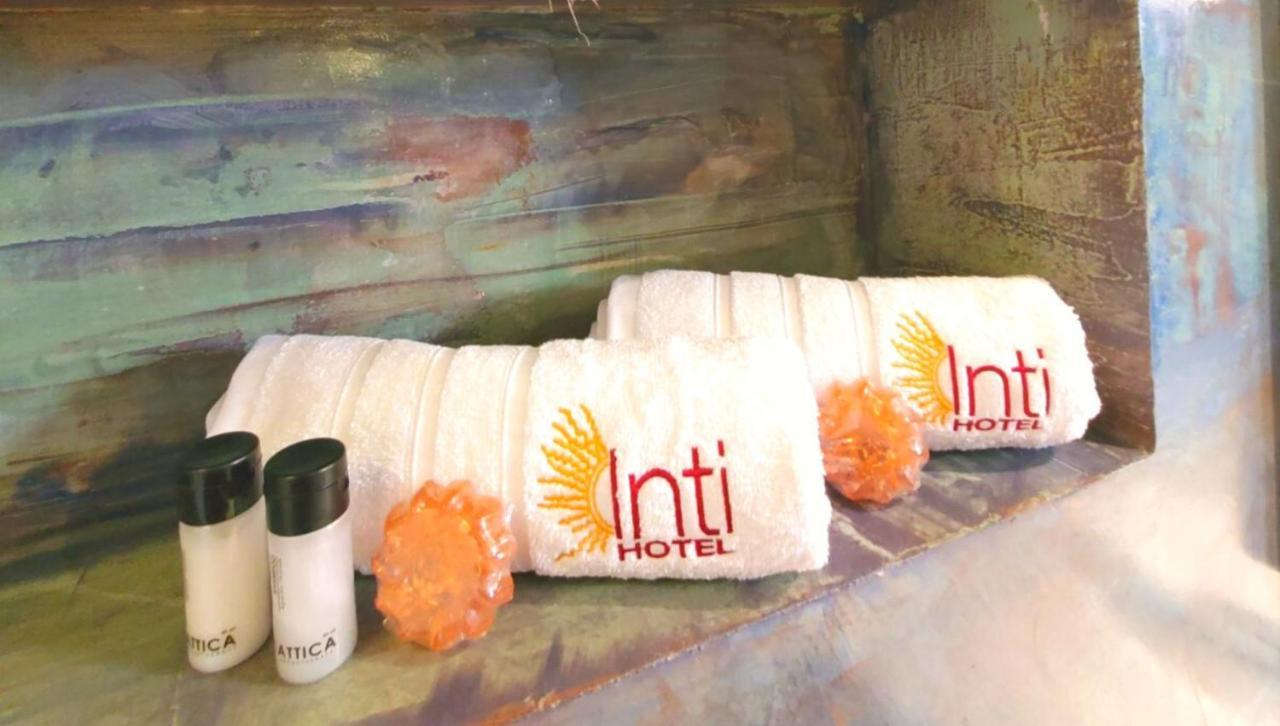 Hotel Inti Quito Buitenkant foto