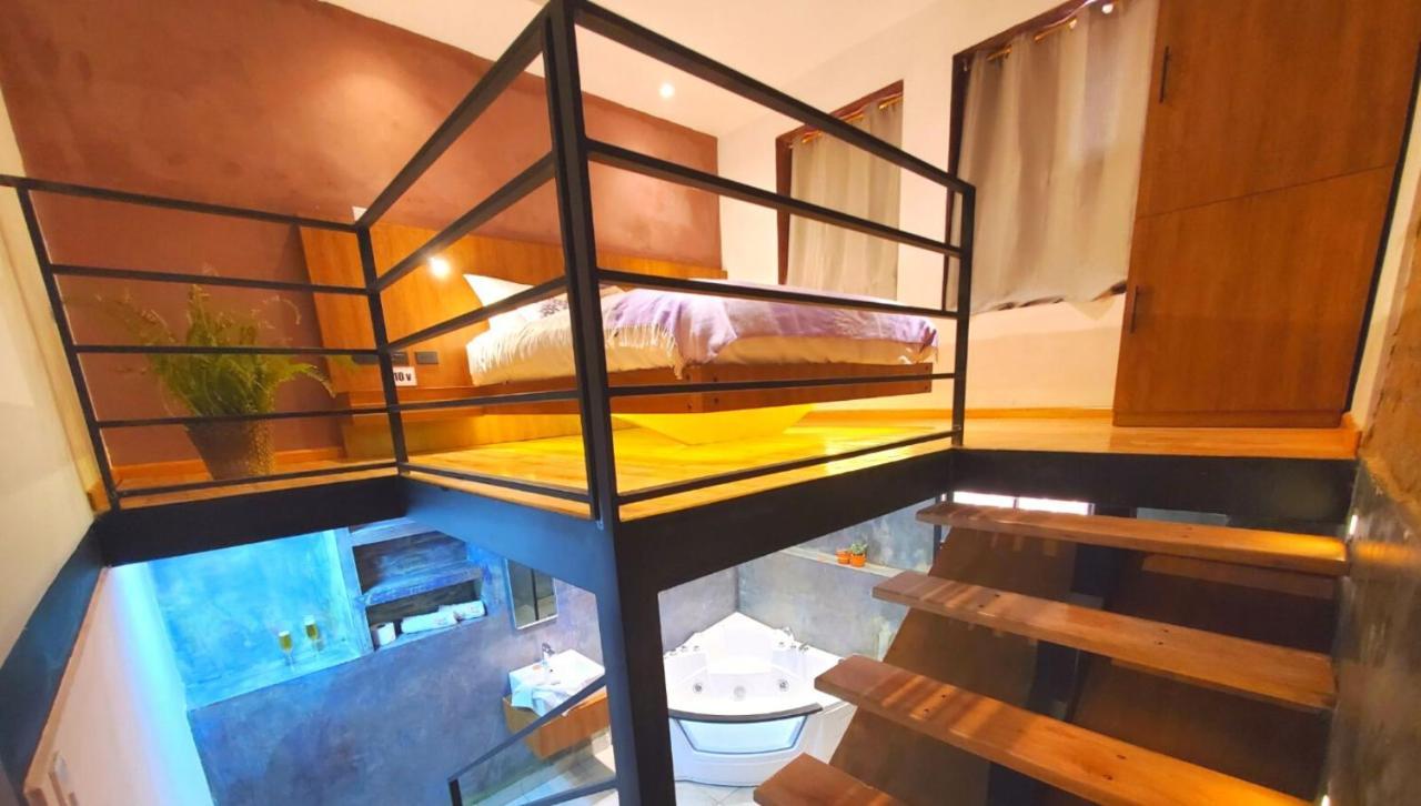 Hotel Inti Quito Buitenkant foto