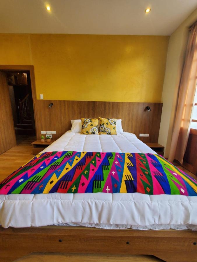 Hotel Inti Quito Buitenkant foto