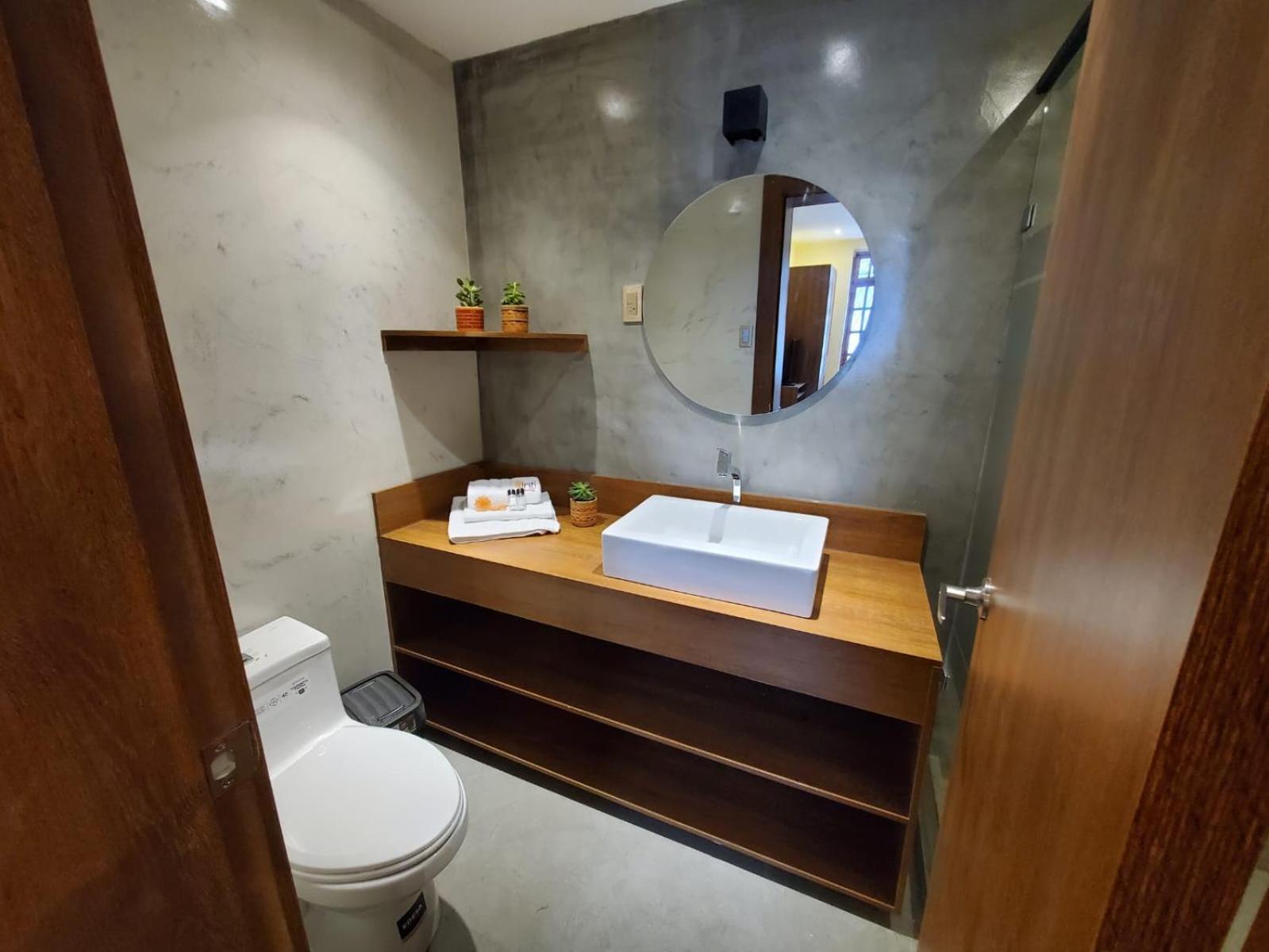 Hotel Inti Quito Buitenkant foto